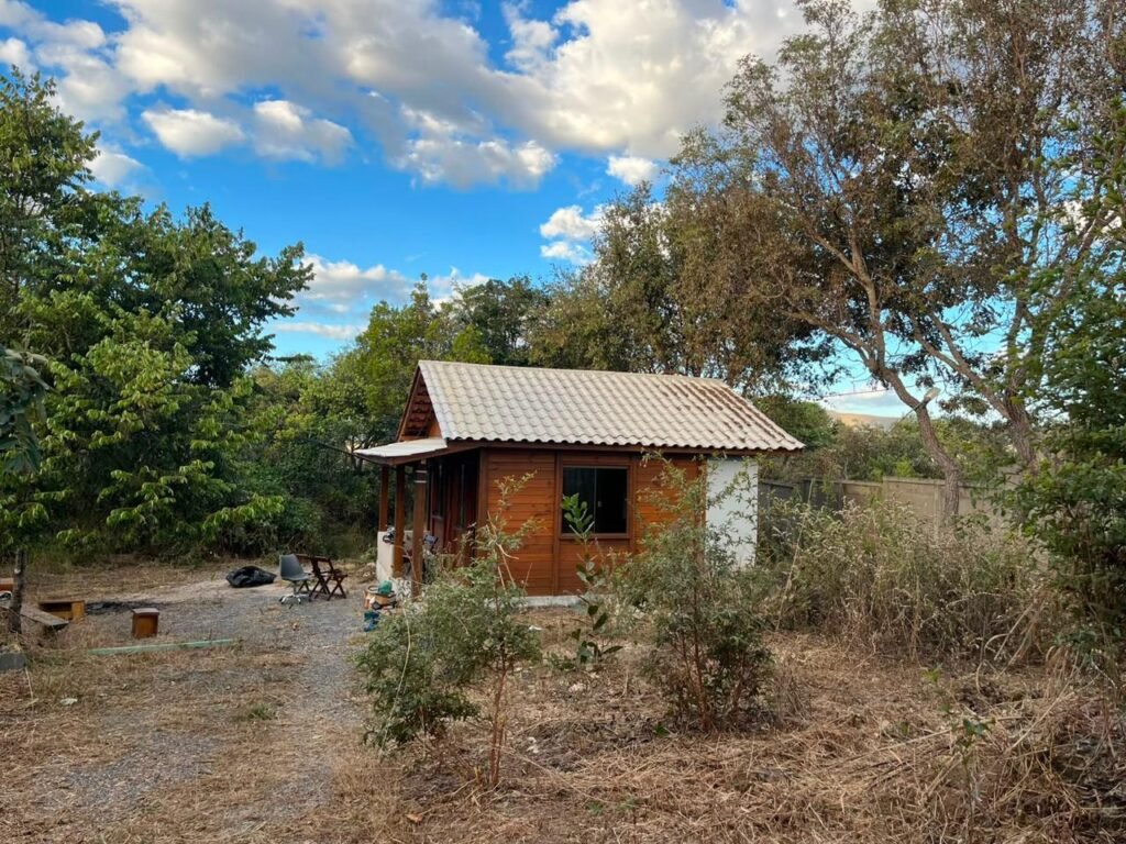 Chalé – Lote 1.300m2 – Eldorado 2 – Alto Paraíso de Goiás