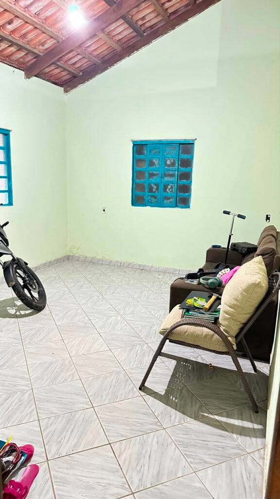 🏡 CASA À VENDA NA RUA 01 – CAVALCANTE/GO