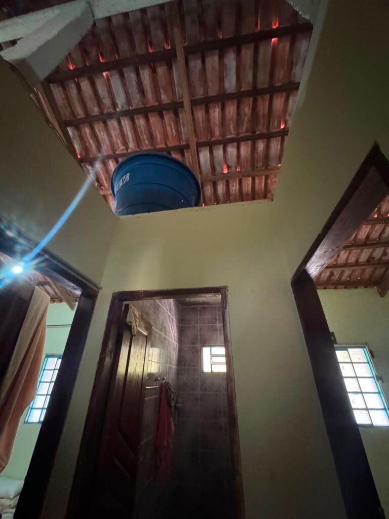 🏡 CASA À VENDA NA RUA 01 – CAVALCANTE/GO