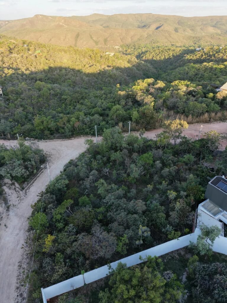 🌿 VENDE-SE GRANDE LOTE DE ESQUINA | SETOR ELDORADO