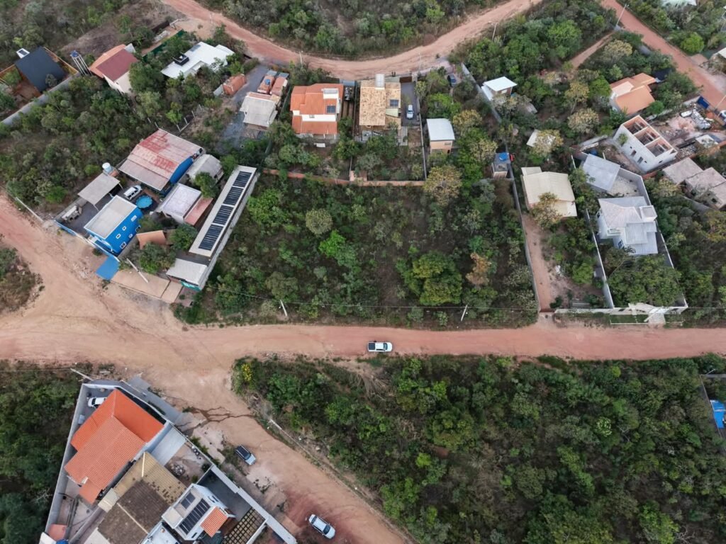 🌿 VENDEM-SE LOTES | SETOR ELDORADO – R$ 180.000,00 CADA LOTE