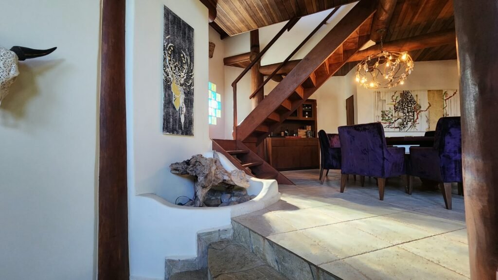 🌿 Propriedade Exclusiva de 4 Hectares no Morrão com 3 Casas, Mirante e Natureza Preservada – R$ 4 Milhões