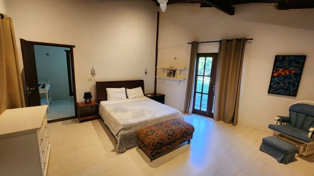 🌿 Propriedade Exclusiva de 4 Hectares no Morrão com 3 Casas, Mirante e Natureza Preservada – R$ 4 Milhões