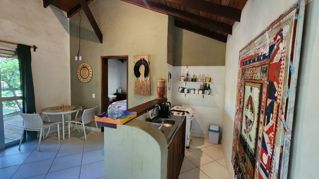 🌿 Propriedade Exclusiva de 4 Hectares no Morrão com 3 Casas, Mirante e Natureza Preservada – R$ 4 Milhões