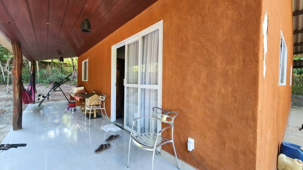 🌿 Propriedade Exclusiva de 4 Hectares no Morrão com 3 Casas, Mirante e Natureza Preservada – R$ 4 Milhões