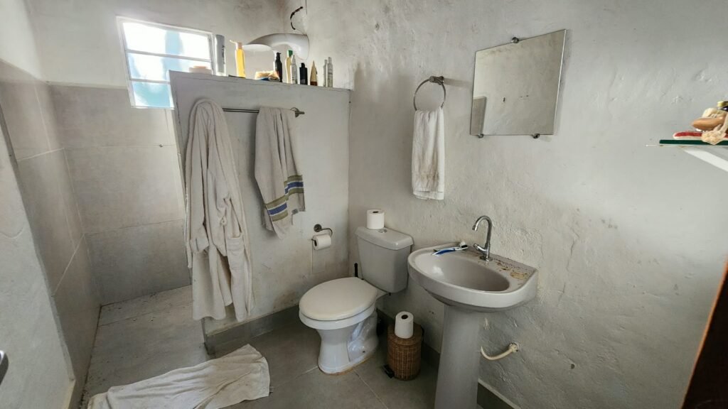 🌿 Propriedade Exclusiva de 4 Hectares no Morrão com 3 Casas, Mirante e Natureza Preservada – R$ 4 Milhões