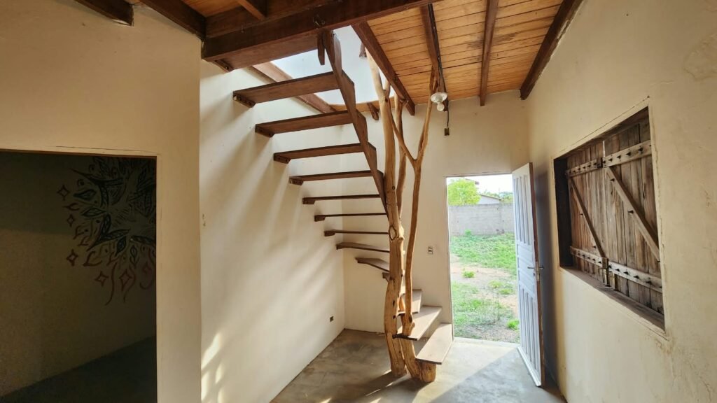 Lote de 528 m² com Casa no Setor Eldorado – Valor Promocional