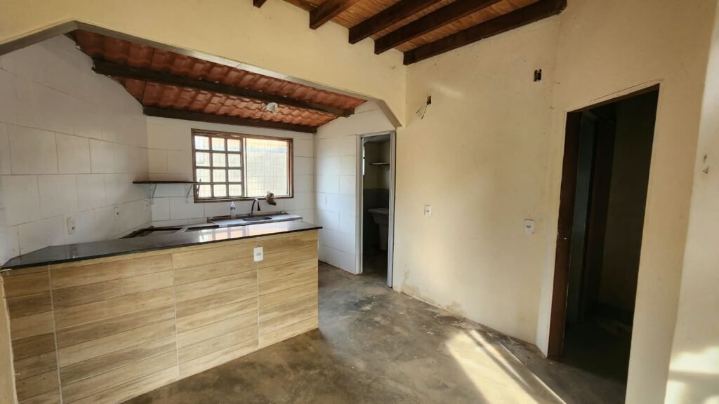 Lote de 528 m² com Casa no Setor Eldorado – Valor Promocional